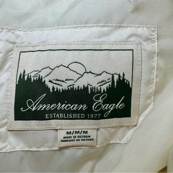 New without tags. American Eagle AE Popover Puffer Jacket women’s size M cream - Picture 7 of 8
